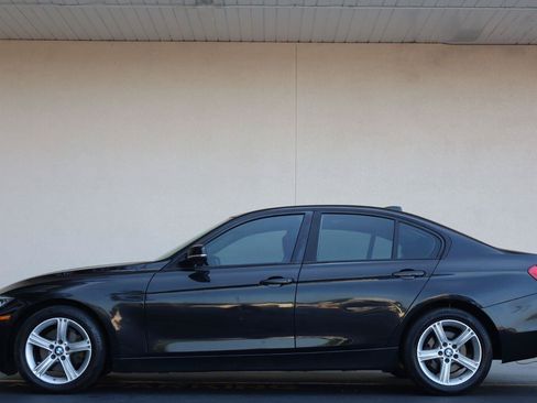 Used 2012 BMW 328i Sedan RWD image 3