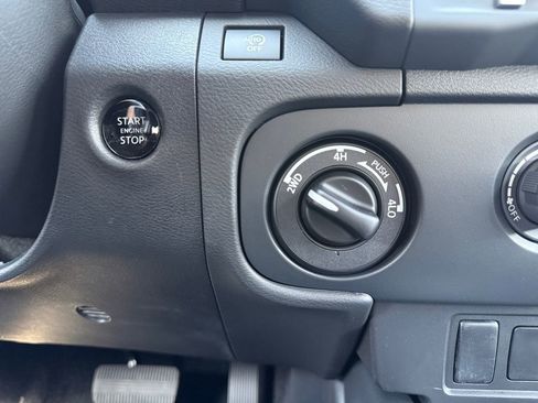 New 2026 Nissan Frontier SV AWD/4WD image 11