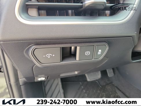 New 2026 Kia K4 FWD image 21