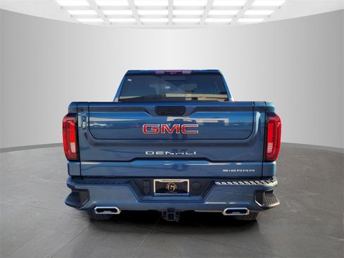 New 2025 GMC Sierra 1500 Denali w/ Technology Package image 5