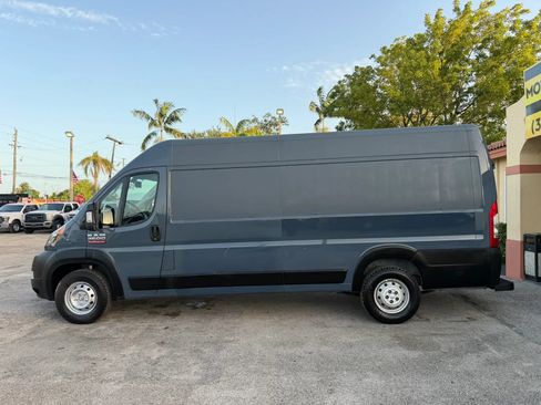 Used 2020 RAM ProMaster 3500 FWD image 2