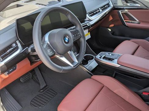 New 2027 BMW X2 xDrive28i AWD/4WD image 3