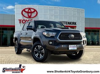 Used 2018 Toyota Tacoma TRD Sport w/ Technology Package video 1