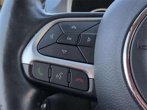 Used 2018 Jeep Compass Latitude w/ Popular Equipment Group image 23