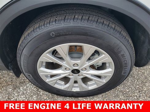 Used 2025 Ford Escape Active image 30