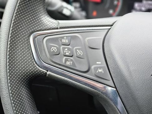 Used 2023 Chevrolet Malibu LT image 17