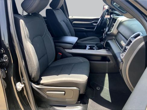 Used 2019 RAM 1500 Big Horn RWD image 9