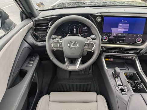 Used 2026 Lexus TX 350 AWD w/ Technology Package image 16