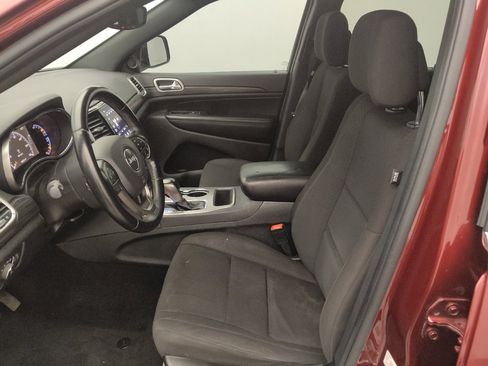 Used 2022 Jeep Grand Cherokee Laredo E RWD image 17