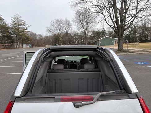 Used 2005 GMC Envoy XUV SLE image 14