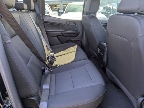 Used 2024 Chevrolet Colorado Trail Boss w/ Technology Package image 24