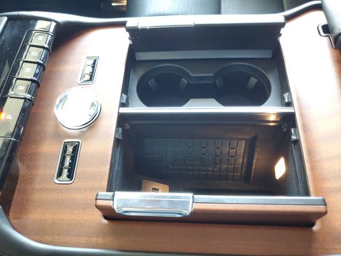 New 2026 Lincoln Navigator L Black Label AWD/4WD image 26