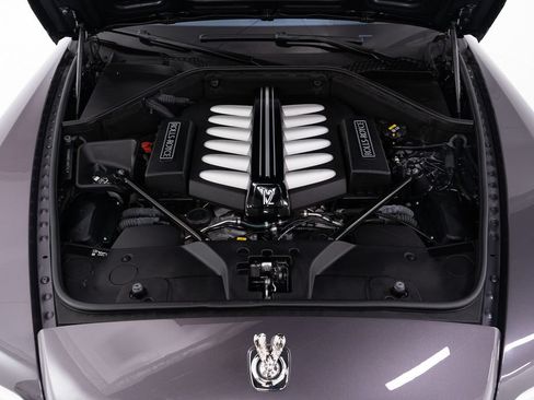 Certified 2018 Rolls-Royce Dawn RWD image 55