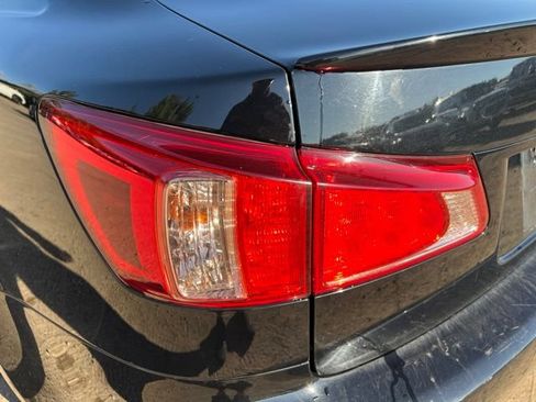 Used 2011 Lexus IS 250 AWD image 10