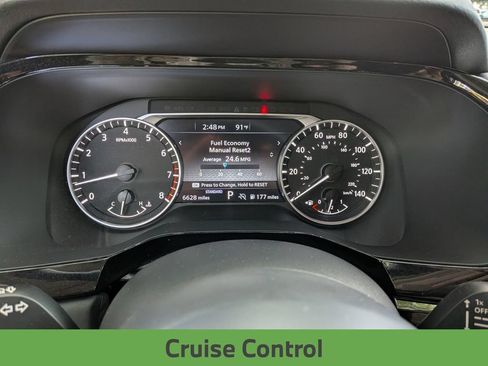 Used 2025 Nissan Pathfinder SV FWD image 18