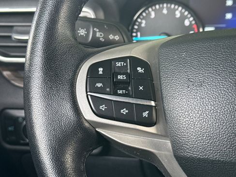 Used 2023 Ford Explorer Limited image 37