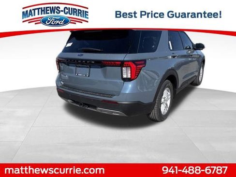 New 2026 Ford Explorer Active w/ Active Comfort Package image 4
