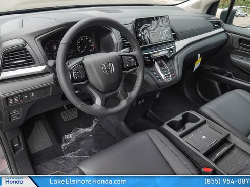 New 2026 Honda Odyssey EX-L image 13