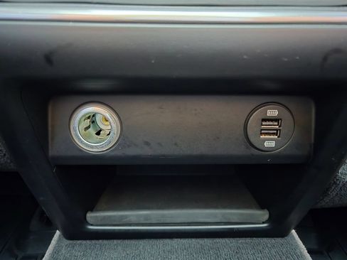 Used 2019 Porsche Cayenne AWD/4WD image 34