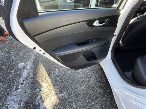 Used 2022 Kia Forte GT-Line image 15