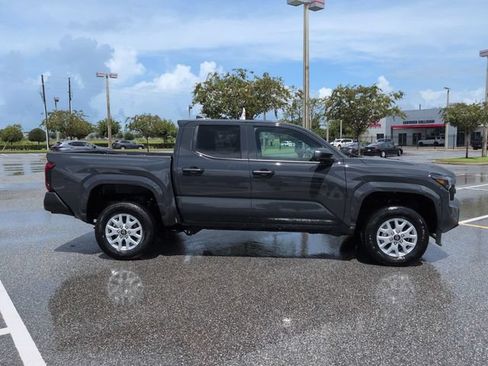 Certified 2025 Toyota Tacoma SR RWD image 3