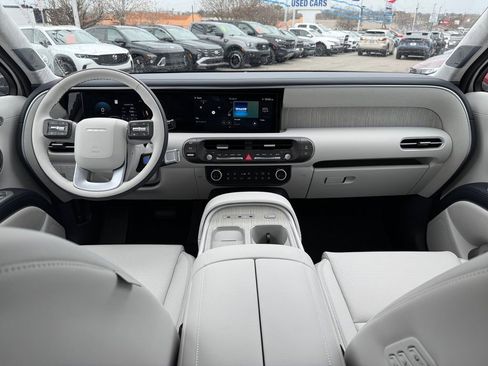 New 2026 Hyundai Palisade Calligraphy FWD image 13