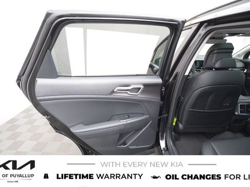 New 2026 Kia Sportage EX image 11