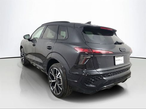 New 2026 Audi Q3 quattro 2.0T image 4