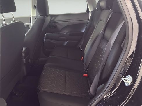 Used 2023 Mitsubishi Outlander Sport ES AWD/4WD image 8