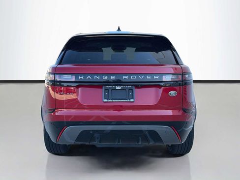 Certified 2022 Land Rover Range Rover Velar R-Dynamic S AWD/4WD image 4