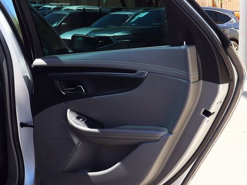 Used 2019 Chevrolet Impala LS image 26