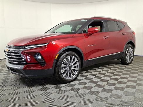 Certified 2024 Chevrolet Blazer Premier w/ Driver Confidence II Package image 6