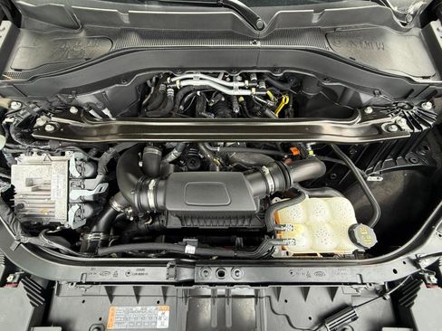 Used 2022 Ford Explorer Platinum w/ Equipment Group 601A image 15