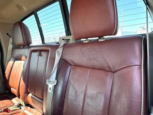 Used 2010 Ford F150 Lariat image 14