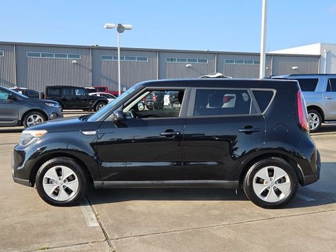 Used 2016 Kia Soul FWD image 9