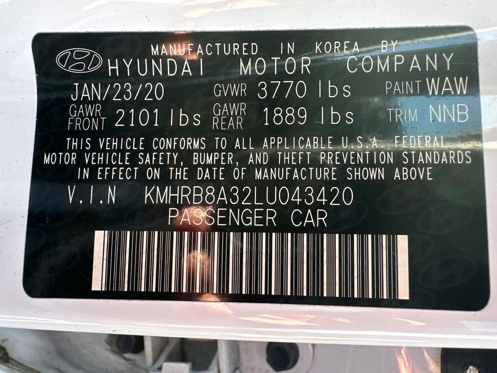 Used 2020 Hyundai Venue SE FWD image 17