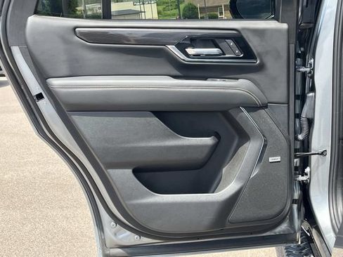 Certified 2025 GMC Yukon Elevation AWD/4WD image 19