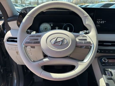 Used 2024 Hyundai Palisade Limited image 15
