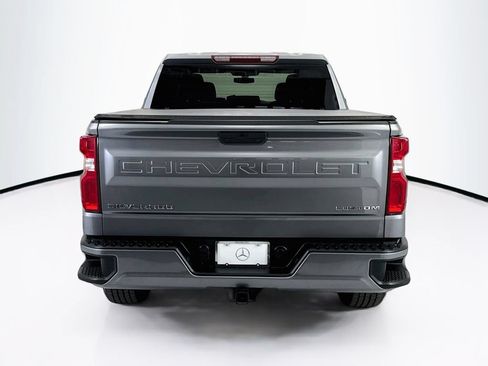 Used 2021 Chevrolet Silverado 1500 Custom AWD/4WD image 6