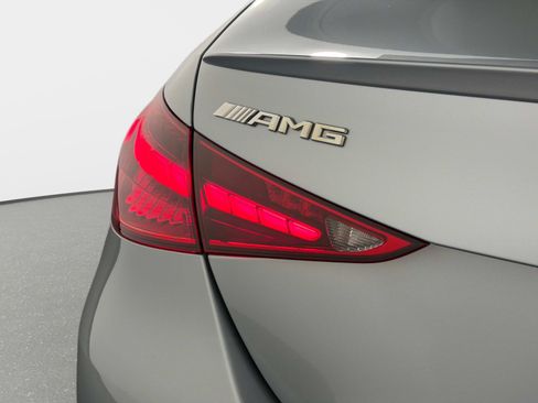 Used 2025 Mercedes-Benz C 43 AMG 4MATIC Sedan image 15