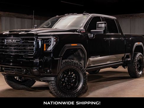 Used 2026 GMC Sierra 2500 AT4 w/ AT4 Premium Plus Package AWD/4WD image 4