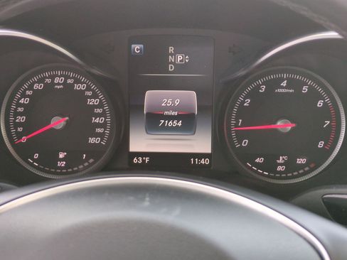 Used 2015 Mercedes-Benz C 300 4MATIC Sedan image 21