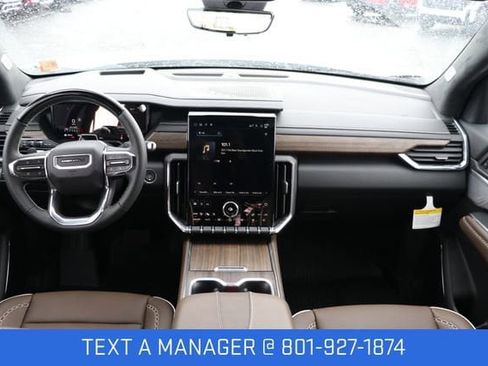 New 2026 GMC Acadia Denali Ultimate w/ LPO, Floor Liner Package AWD/4WD image 21