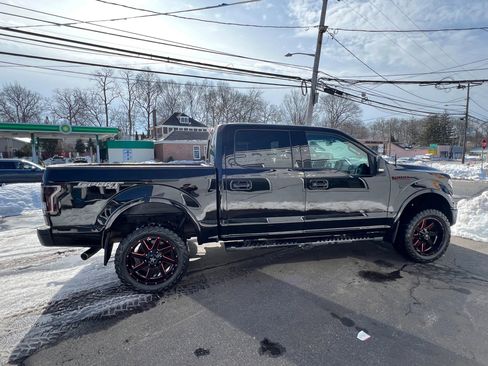 Used 2017 Ford F150 XLT w/ Equipment Group 302A Luxury image 5
