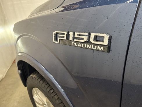 Used 2015 Ford F150 Platinum w/ Equipment Group 701A Luxury image 23