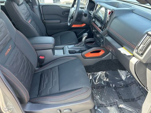 New 2026 Nissan Frontier Pro-X image 9