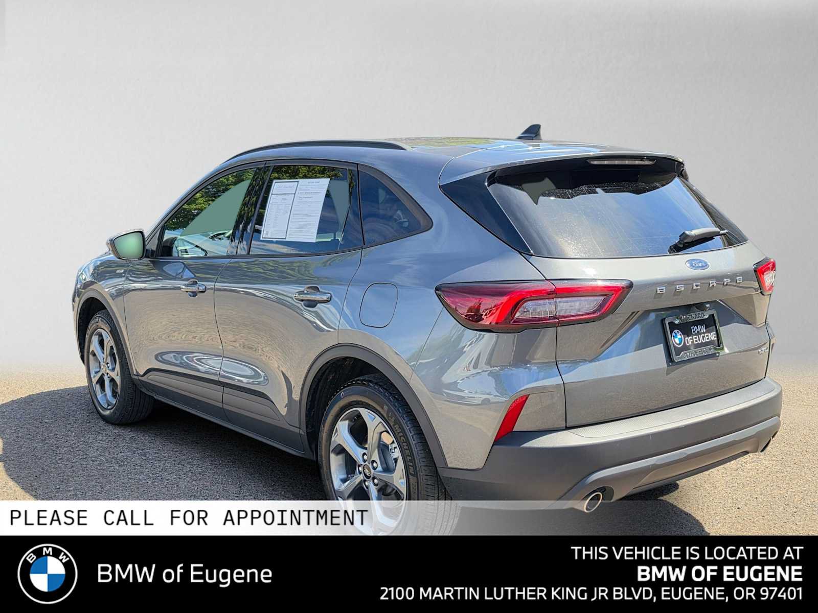 Used 2025 Ford Escape ST-Line Select AWD/4WD image 5