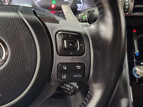 Used 2022 Lexus IS 300 w/ Comfort Package image 52
