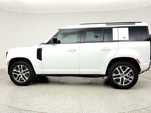 Used 2023 Land Rover Defender 110 X-Dynamic SE AWD/4WD image 8