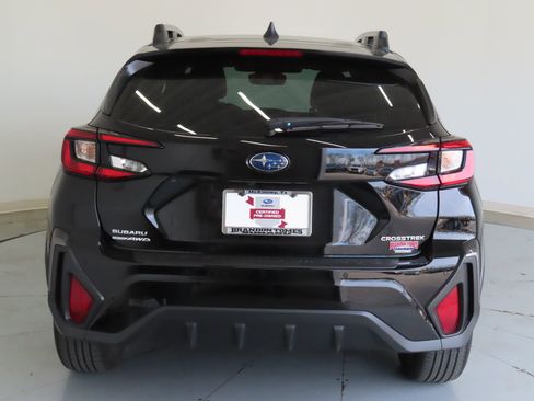 Used 2025 Subaru Crosstrek 2.5i Limited w/ Crosstrek Mirror Package image 6